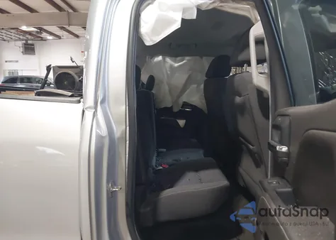 2017 Chevrolet Silverado 1500 1Lt z USA, uszkodzony, nr VIN 1GCVKREC8HZ168144